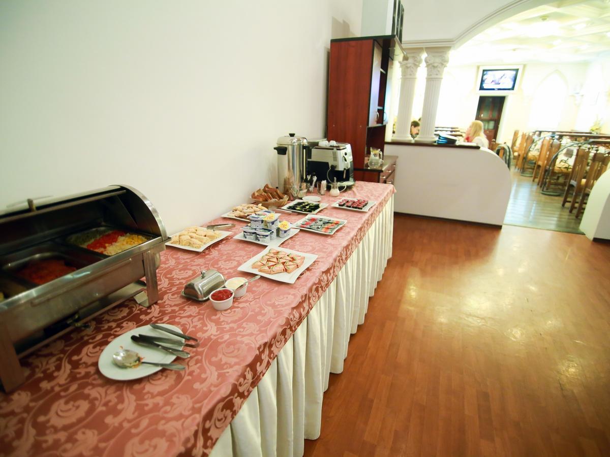 Versal Hotel Vinnytsia Exterior photo